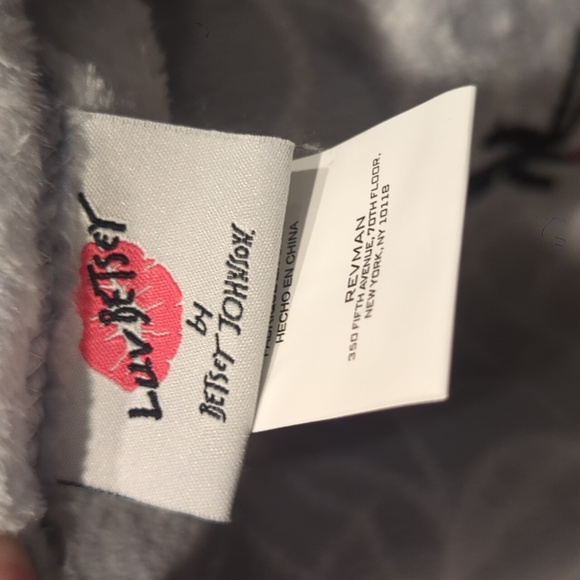 🆕 Spider Web Throw 🕸️ Betsey Johnson - Picture 6 of 6